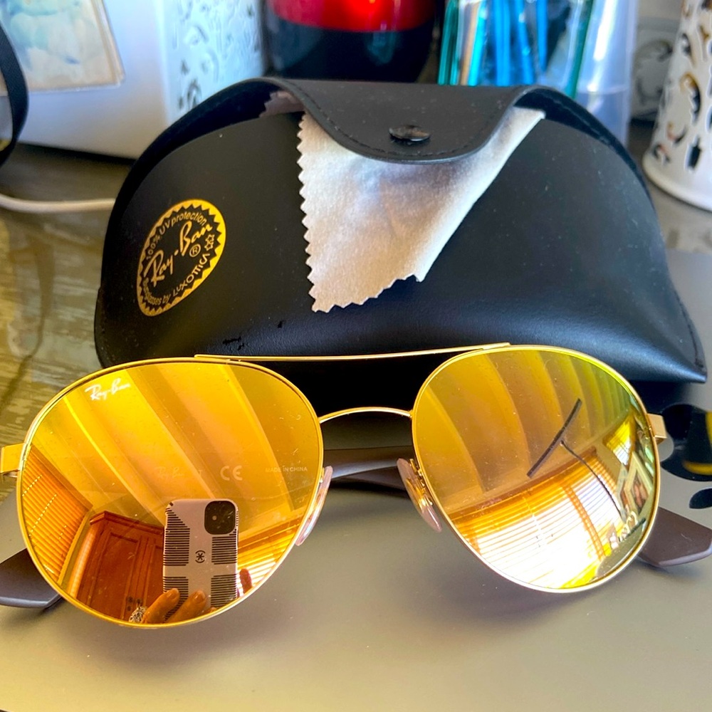 Rayban round aviator, , gold, brown mirrored  case zero scratches worn once